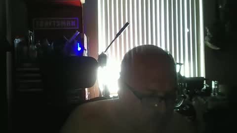 mike_allen4 online show from April 8, 5:57 pm