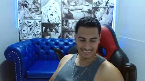 Snapshot of mike_conors chatting on February 10, 1:53 am Mike online show from February 10, 1:53 am