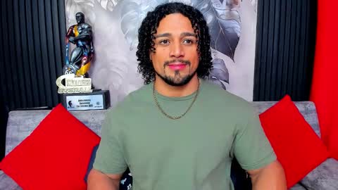   online show from February 10, 7:45 am