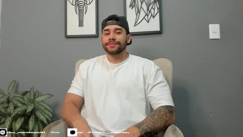 Snapshot of mike_montoya chatting on January 11, 10:51 am Mike Montoya online show from January 11, 10:51 am