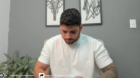 Snapshot of mike_montoya chatting on January 12, 12:49 am Mike Montoya online show from January 12, 12:49 am
