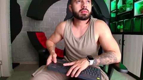 Mike Blare online show from January 10, 7:11 pm