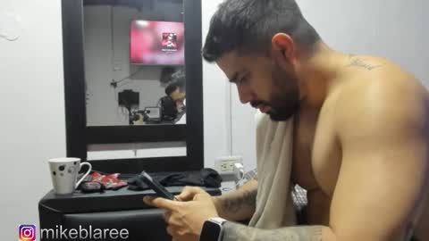 mikeblaree online show from October 30, 5:57 pm