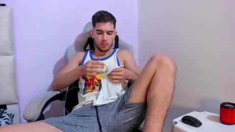 mikebradley15 online show from June 23, 3:21 pm