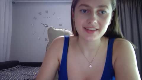 Snapshot of mikee4478 chatting on May 13, 6:05 pm mikee4478 online show from May 13, 6:05 pm