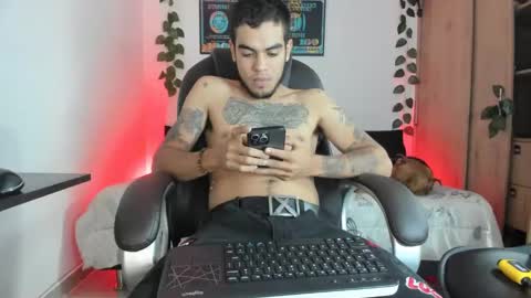 mikee_scooth online show from February 16, 2:42 am