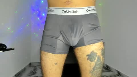 mikee_scooth online show from May 16, 4:39 pm