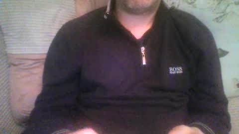 Snapshot of mikehockishuge9 chatting on July 1, 10:20 pm mikehockishuge9 online show from July 1, 10:20 pm