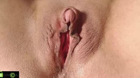 Mikell Williams online show from December 28, 9:20 am