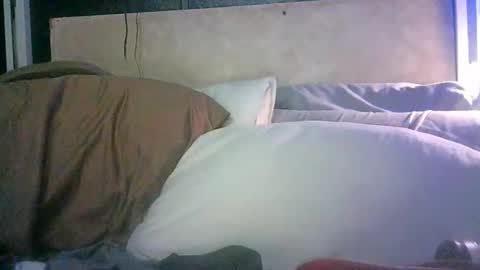 Snapshot of mikemike11k chatting on January 1, 4:18 am mikemike11k online show from January 1, 4:18 am