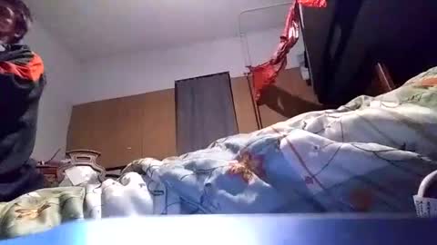 Snapshot of mikemike11k chatting on February 3, 12:25 am mikemike11k online show from February 3, 12:25 am