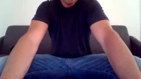 Snapshot of mikeps23 chatting on July 19, 12:58 am mikeps23 online show from July 19, 12:58 am