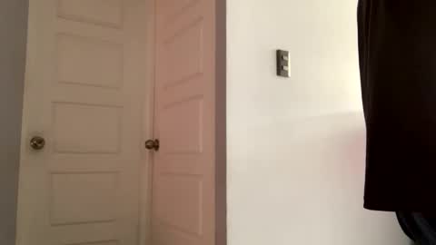 Snapshot of miker1239 chatting on December 27, 1:39 pm miker1239 online show from December 27, 1:39 pm