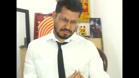 Snapshot of mikeriverx chatting on September 27, 10:26 pm mikeriverx online show from September 27, 10:26 pm