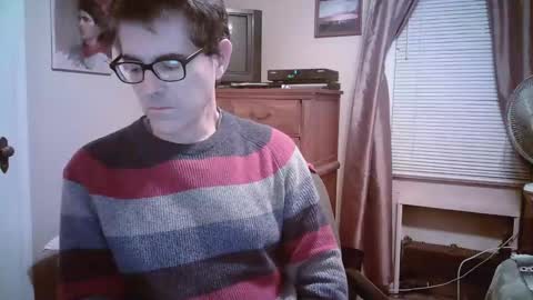 Snapshot of mikewulds chatting on January 3, 3:16 am Mike online show from January 3, 3:16 am