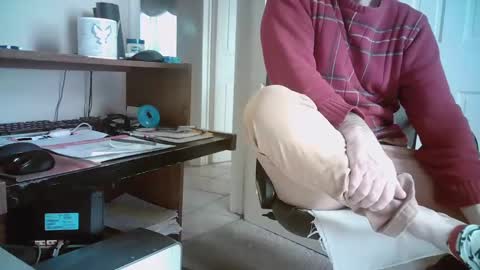 Snapshot of mikewulds chatting on February 23, 2:57 pm Mike online show from February 23, 2:57 pm