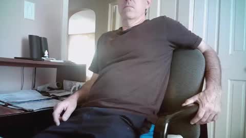 Snapshot of mikewulds chatting on September 27, 1:05 pm Mike online show from September 27, 1:05 pm