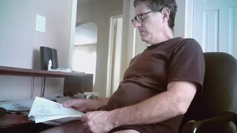 Snapshot of mikewulds chatting on September 28, 1:49 pm Mike online show from September 28, 1:49 pm