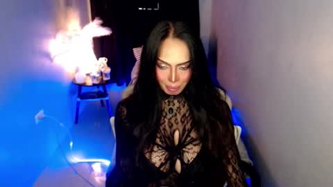 Mistress MikeyAlawi online show from March 3, 1:23 am