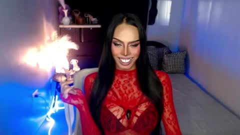 Snapshot of mikeyalawi03 chatting on June 30, 8:10 pm Mistress MikeyAlawi online show from June 30, 8:10 pm