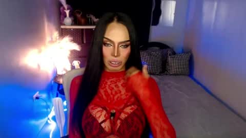 Snapshot of mikeyalawi03 chatting on July 7, 4:04 am Mistress MikeyAlawi online show from July 7, 4:04 am