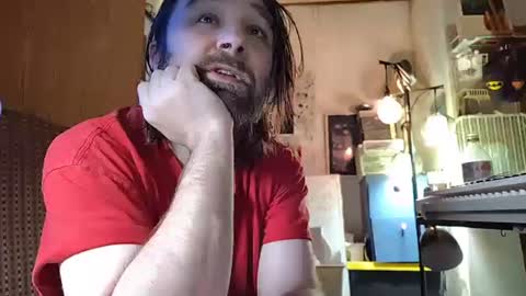 Snapshot of mikeylikesit38 chatting on January 3, 12:43 am Mikey online show from January 3, 12:43 am