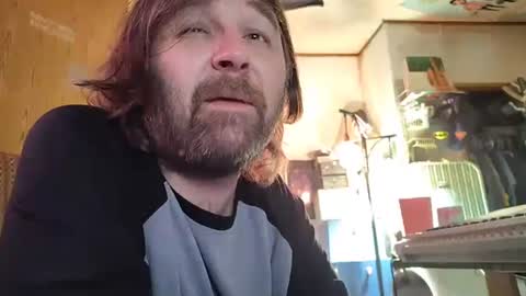 Snapshot of mikeylikesit38 chatting on January 4, 12:05 pm Mikey online show from January 4, 12:05 pm