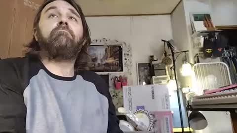 Snapshot of mikeylikesit38 chatting on January 11, 3:42 pm Mikey online show from January 11, 3:42 pm