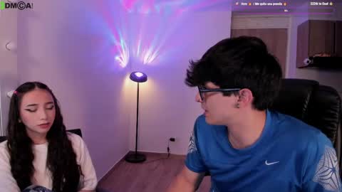 Snapshot of mikeyvioleta chatting on May 9, 11:26 am VIOLETAMIKE online show from May 9, 11:26 am