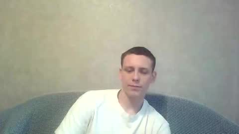 Snapshot of mikimaus0101 chatting on May 29, 1:20 pm Michael online show from May 29, 1:20 pm