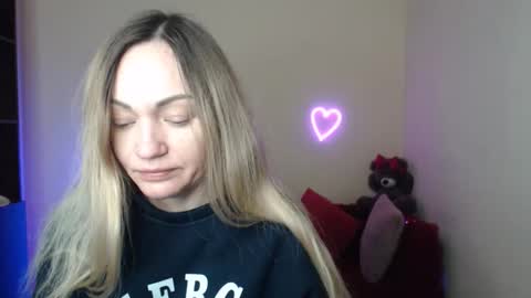 Adalina online show from February 12, 6:52 am