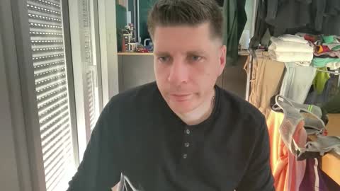 Snapshot of miklp8463 chatting on March 19, 10:08 am miklp8463 online show from March 19, 10:08 am