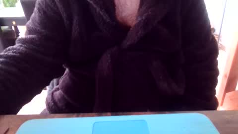 Snapshot of mikou58 chatting on November 22, 10:58 am mikou58 online show from November 22, 10:58 am