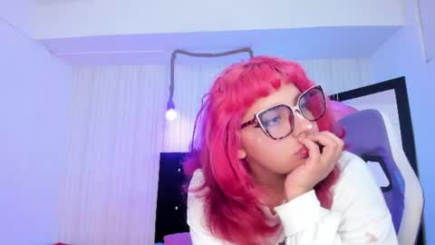 Snapshot of miku_katsuragi chatting on July 29, 2:32 am miku katsuragi online show from July 29, 2:32 am