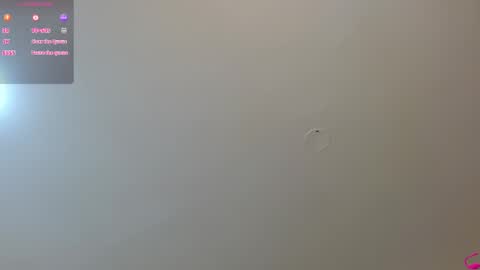 Snapshot of miku_tay chatting on February 4, 3:01 am miku_tay online show from February 4, 3:01 am