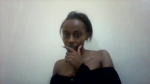 Snapshot of mil_milon chatting on May 27, 5:21 pm Milo online show from May 27, 5:21 pm