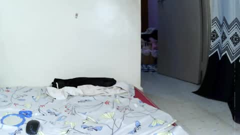 Milo online show from July 16, 6:03 pm