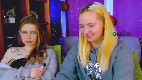 mila_glow online show from February 19, 7:54 pm