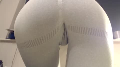Mila Keester online show from July 31, 11:59 pm