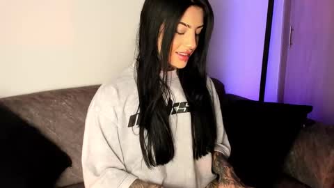     online show from March 14, 1:12 am