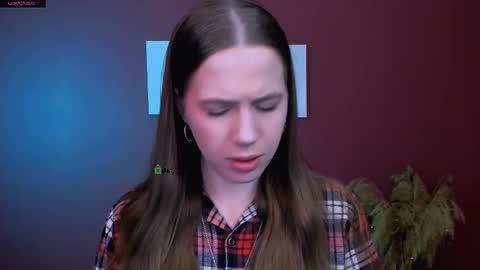 Snapshot of mila_sun__ chatting on February 4, 8:42 am mila_sun__ online show from February 4, 8:42 am