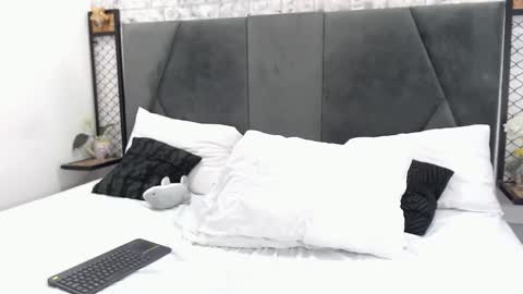 Snapshot of milaaadams chatting on January 19, 5:18 pm mila online show from January 19, 5:18 pm