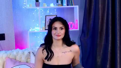 Snapshot of milaasweety chatting on March 19, 1:48 pm Mila online show from March 19, 1:48 pm
