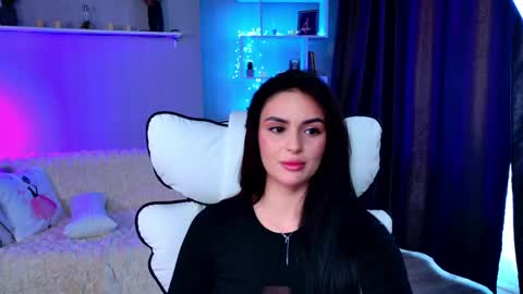 Snapshot of milaasweety chatting on April 13, 5:46 am Mila online show from April 13, 5:46 am