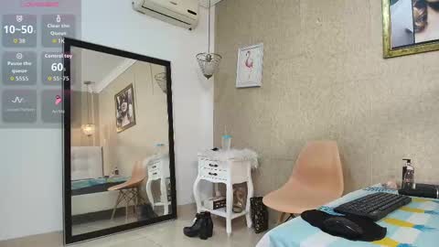 miladiosa online show from October 2, 11:50 am