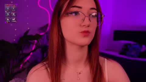 Snapshot of milaflameee_ chatting on June 19, 3:16 pm Mila . online show from June 19, 3:16 pm