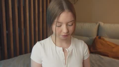 Mila online show from March 12, 3:18 pm