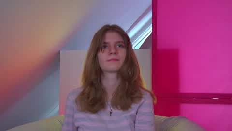 Mila online show from April 15, 7:04 am