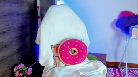  Nice To Meet you  Welcome here online show from November 7, 9:26 pm