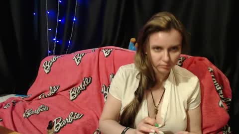 MilAna online show from May 21, 4:03 pm